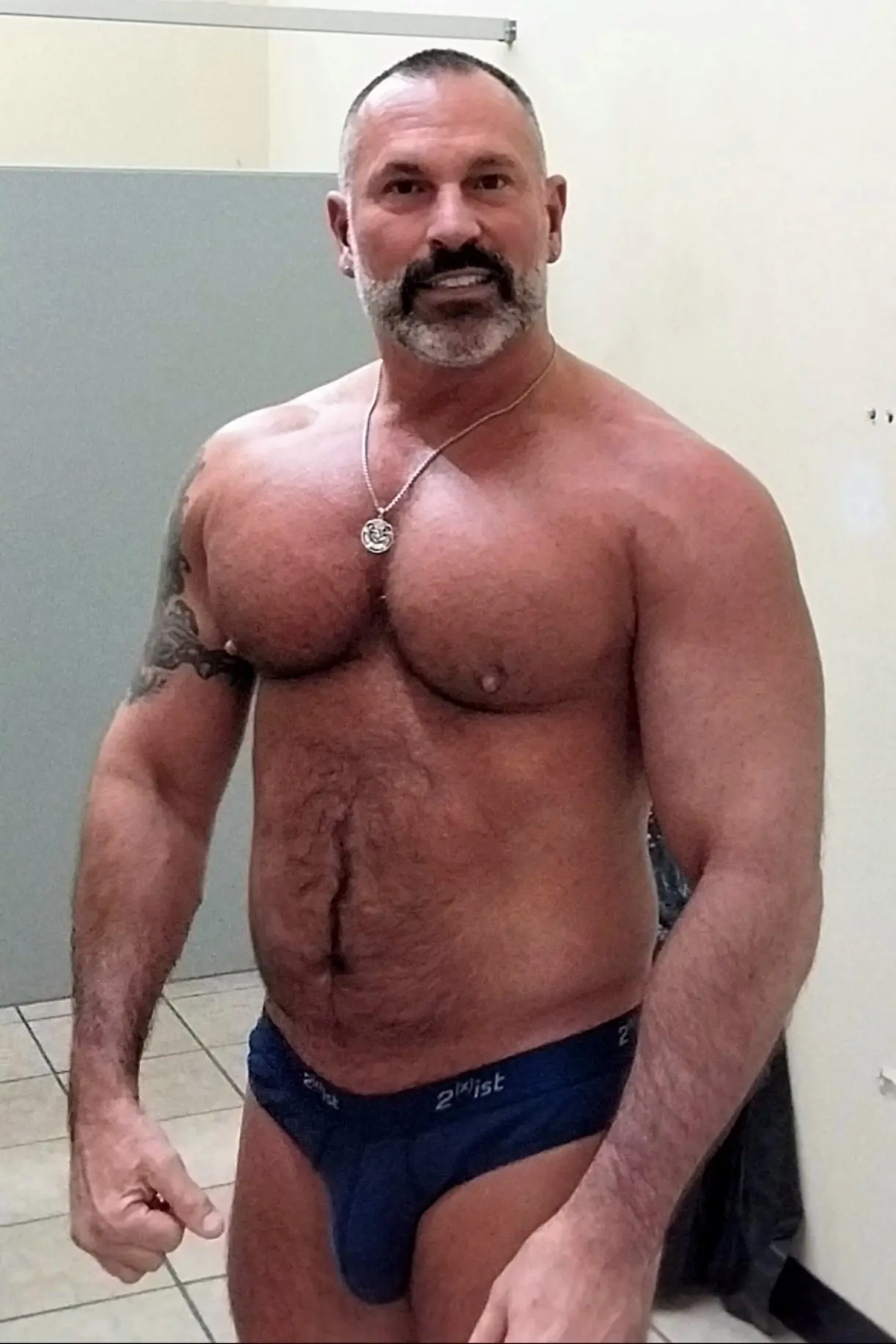 Muscles, a Daddy and Something 8X6