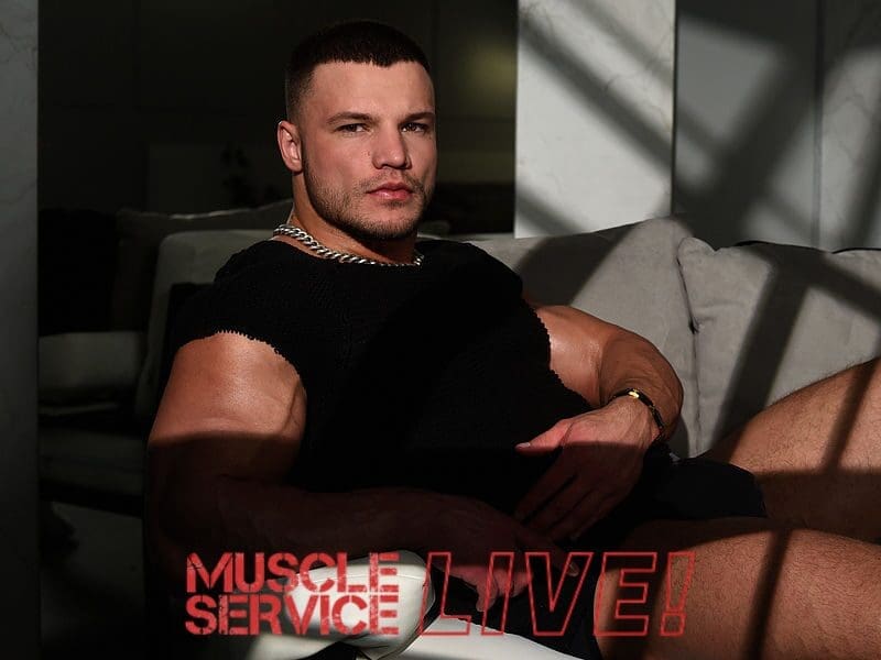 Oliver Sport web cam webcam flirt4free muscleservicelive